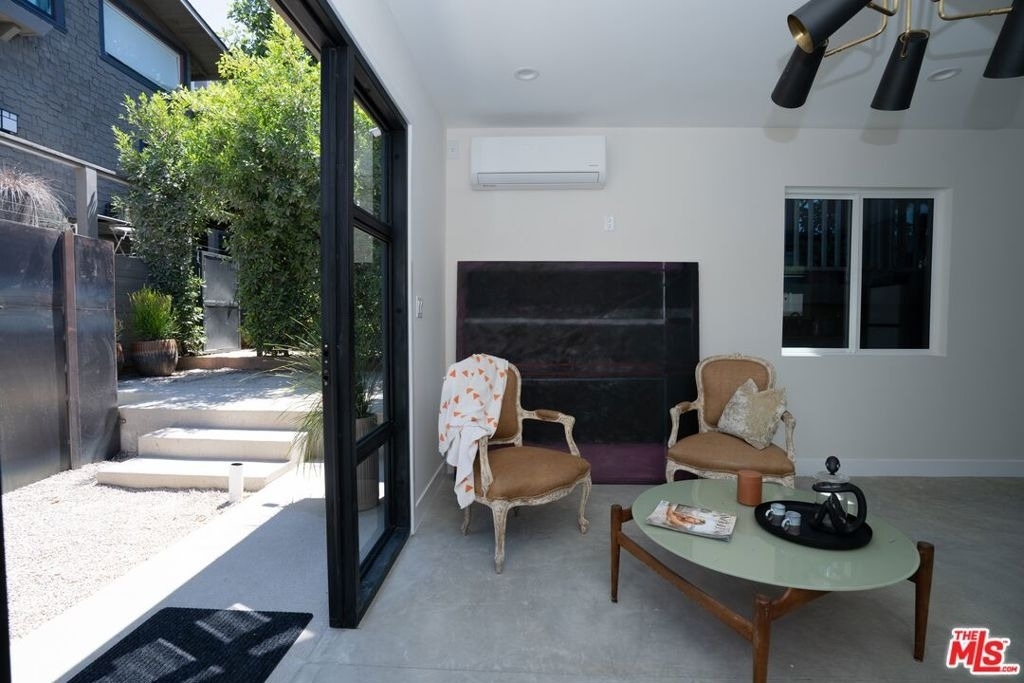 1365 3/4 Maltman Avenue - Photo 7