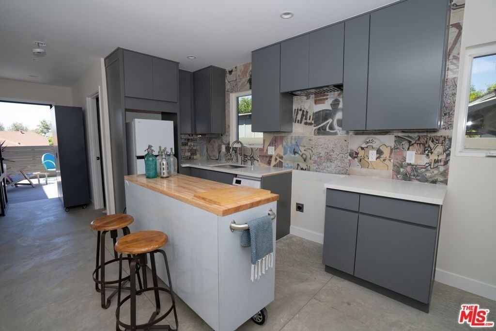 1365 3/4 Maltman Avenue - Photo 5