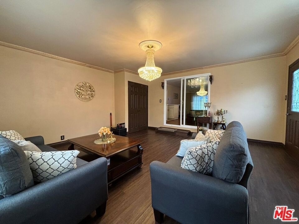 6550 Van Noord Avenue - Photo 12