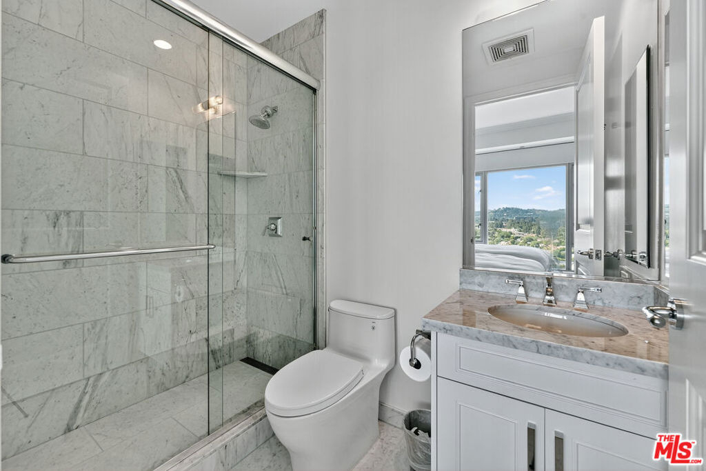 10727 Wilshire Boulevard - Photo 19