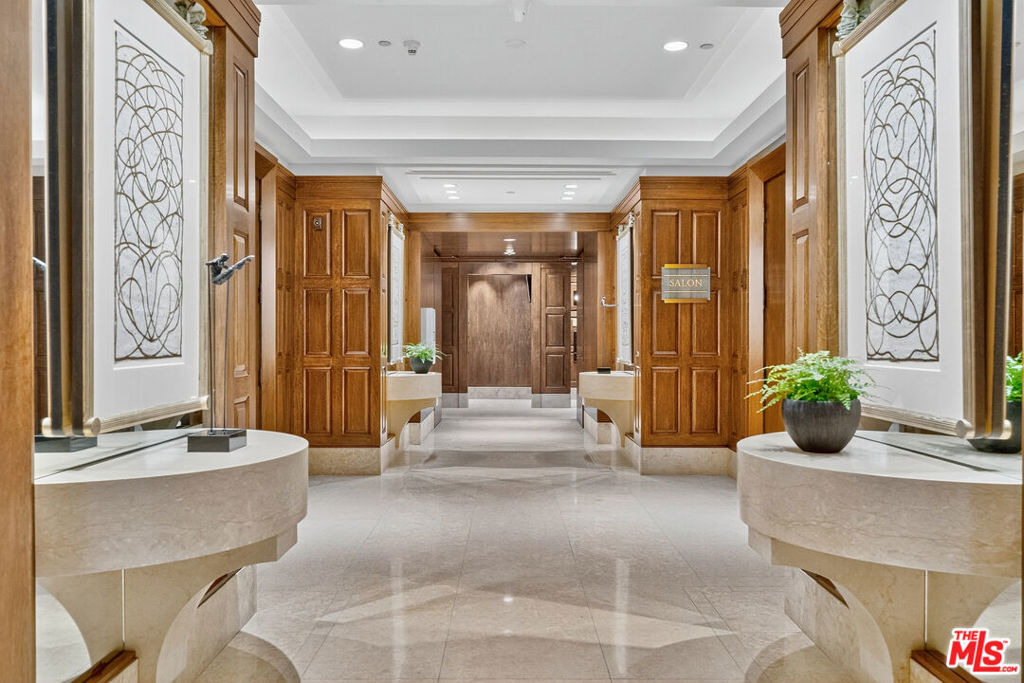 10727 Wilshire Boulevard - Photo 31