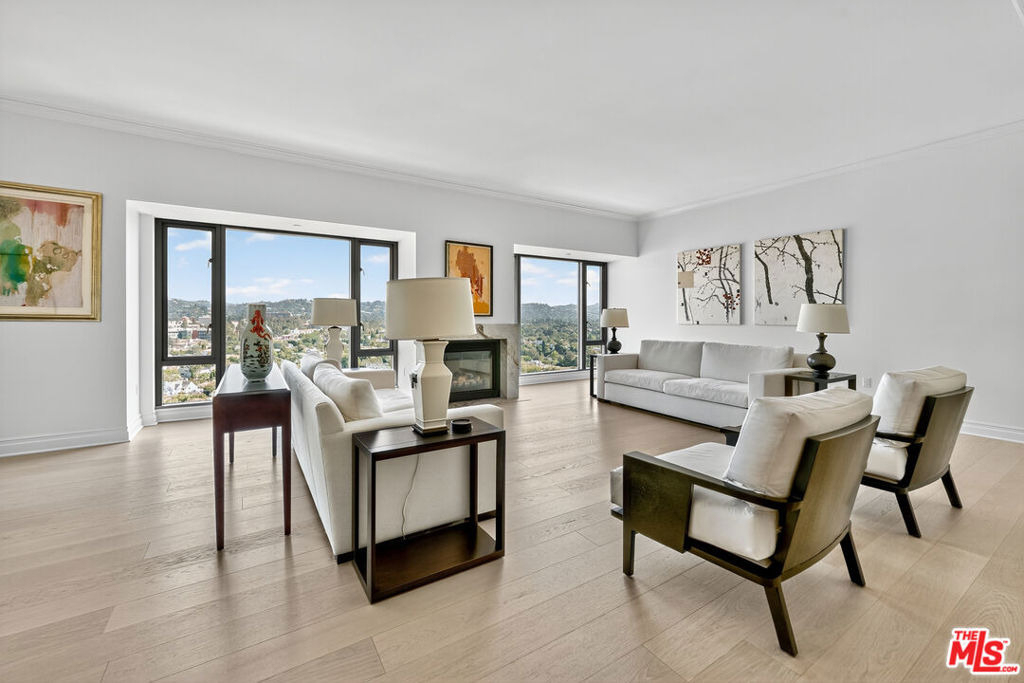 10727 Wilshire Boulevard - Photo 4