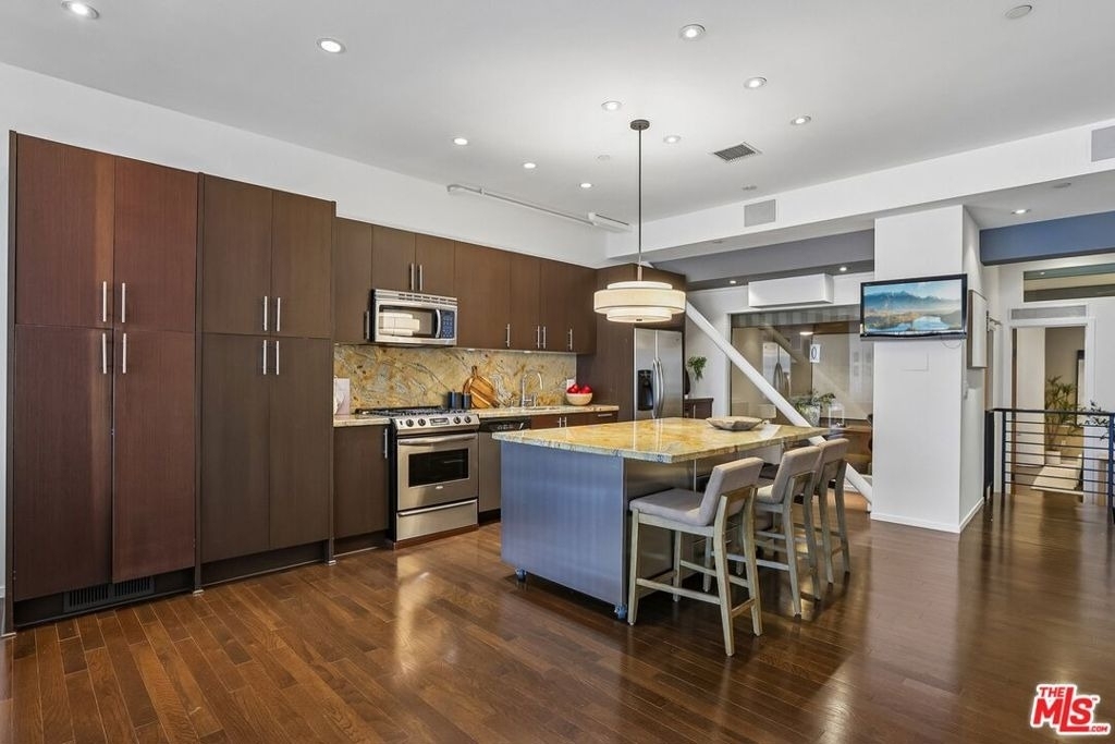 1645 N Vine Street - Photo 20