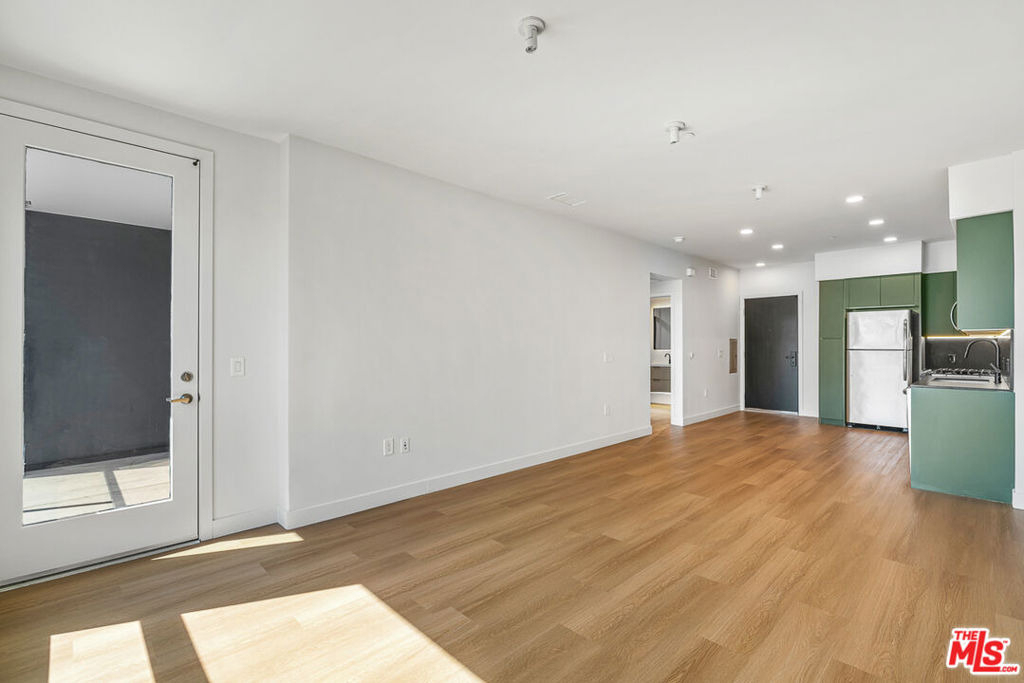 10601 Washington Boulevard - Photo 3