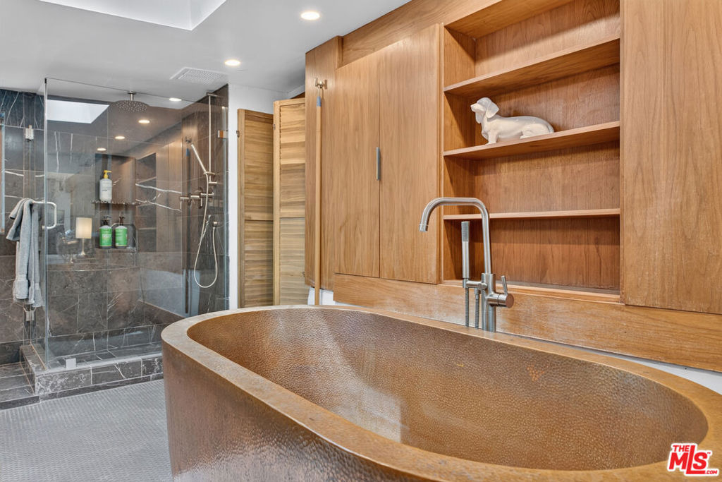 1738 Topanga Skyline Drive - Photo 52