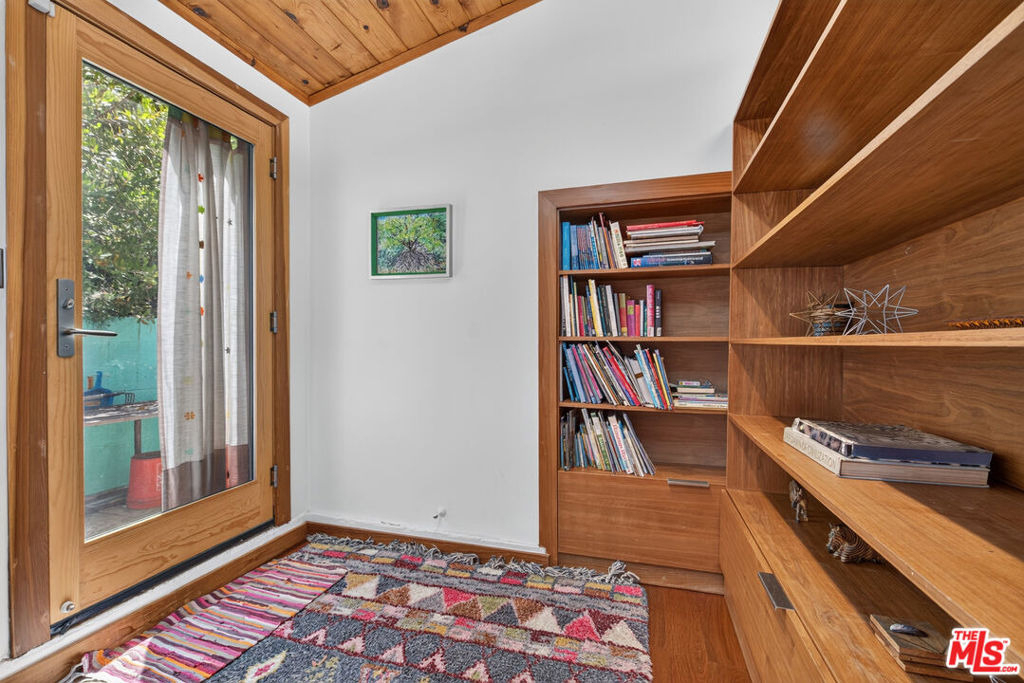 1738 Topanga Skyline Drive - Photo 44