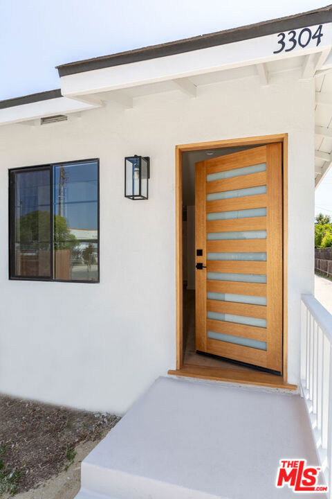 3304 1/2 Casitas Avenue - Photo 1