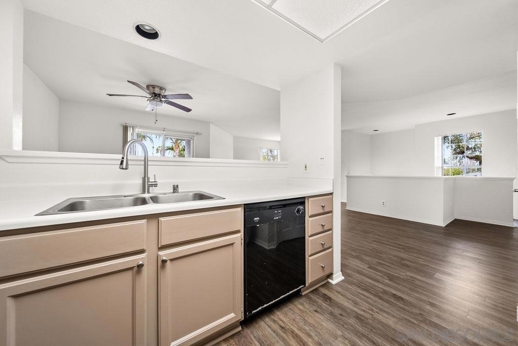 514 S Myers - Photo 3