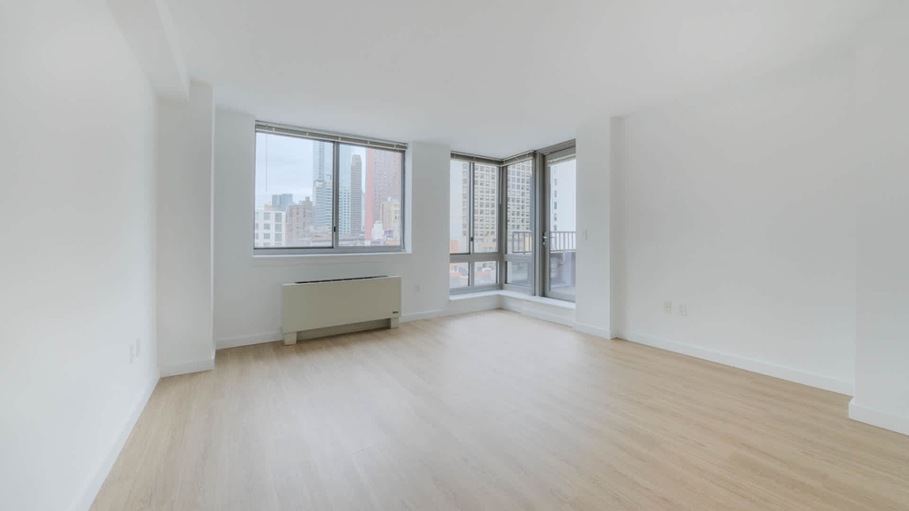 400 West 37th St - Photo 58