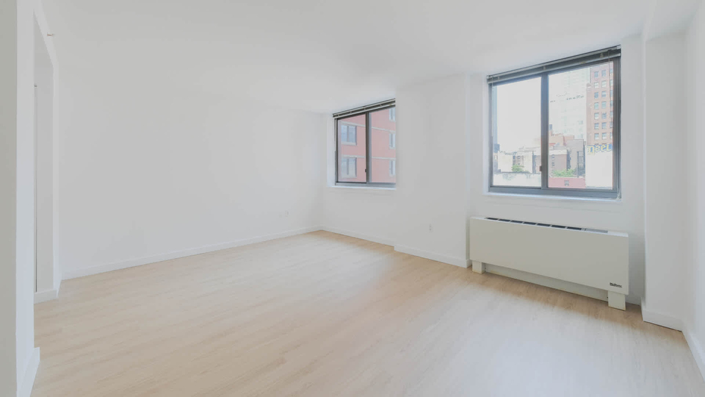 400 West 37th St - Photo 27