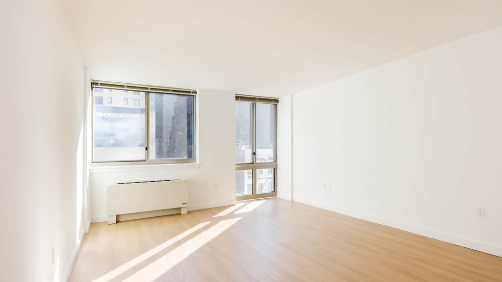 400 West 37th St - Photo 67
