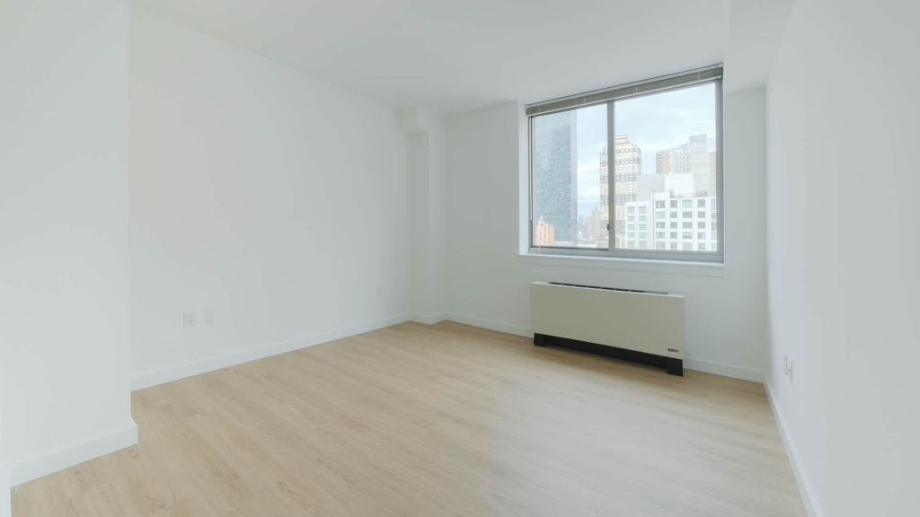 400 West 37th St - Photo 47
