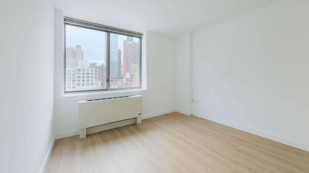 400 West 37th St - Photo 56