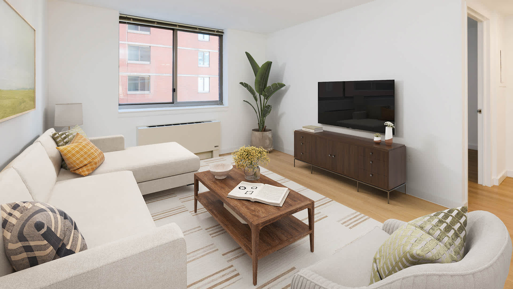 400 West 37th St - Photo 7