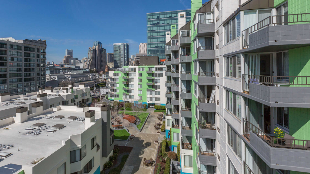One Saint Francis Pl. - Photo 49