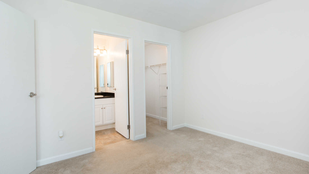 One Saint Francis Pl. - Photo 32