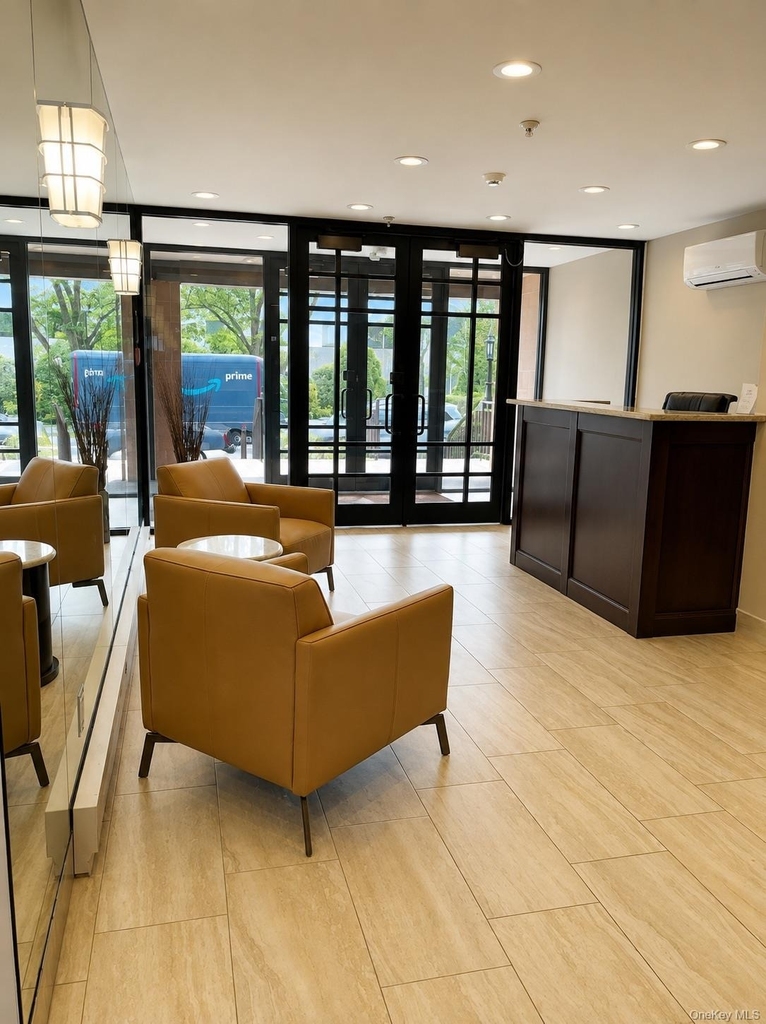 10 Canterbury Road - Photo 9