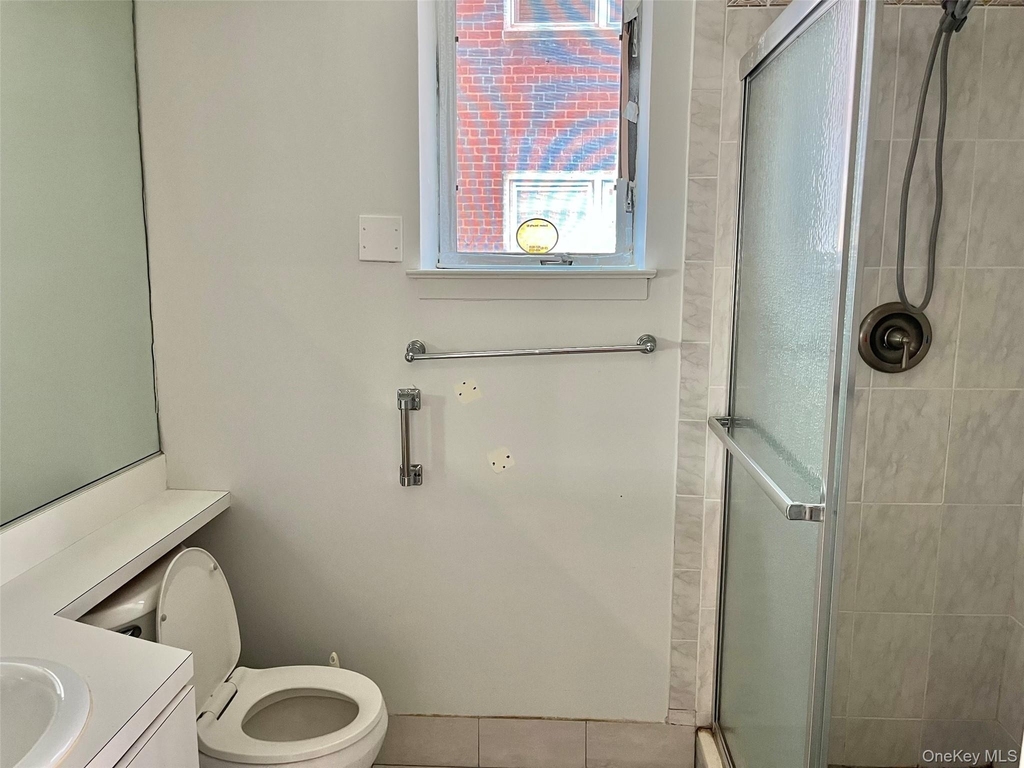 10 Canterbury Road - Photo 17