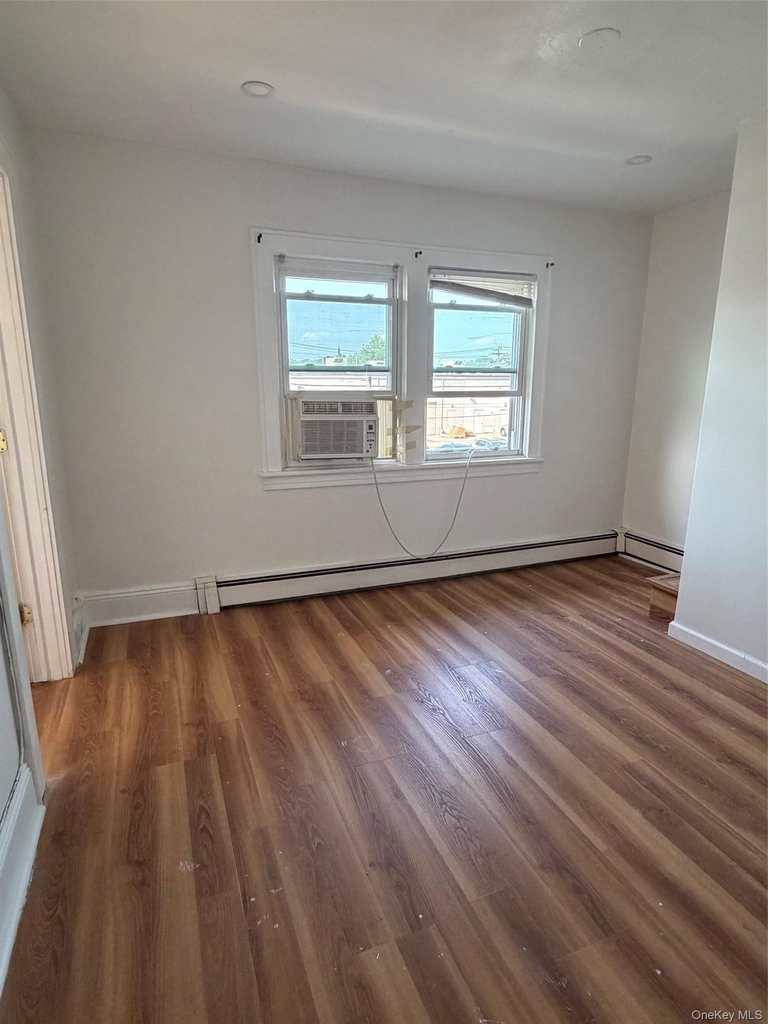 42 W Lincoln Avenue - Photo 3