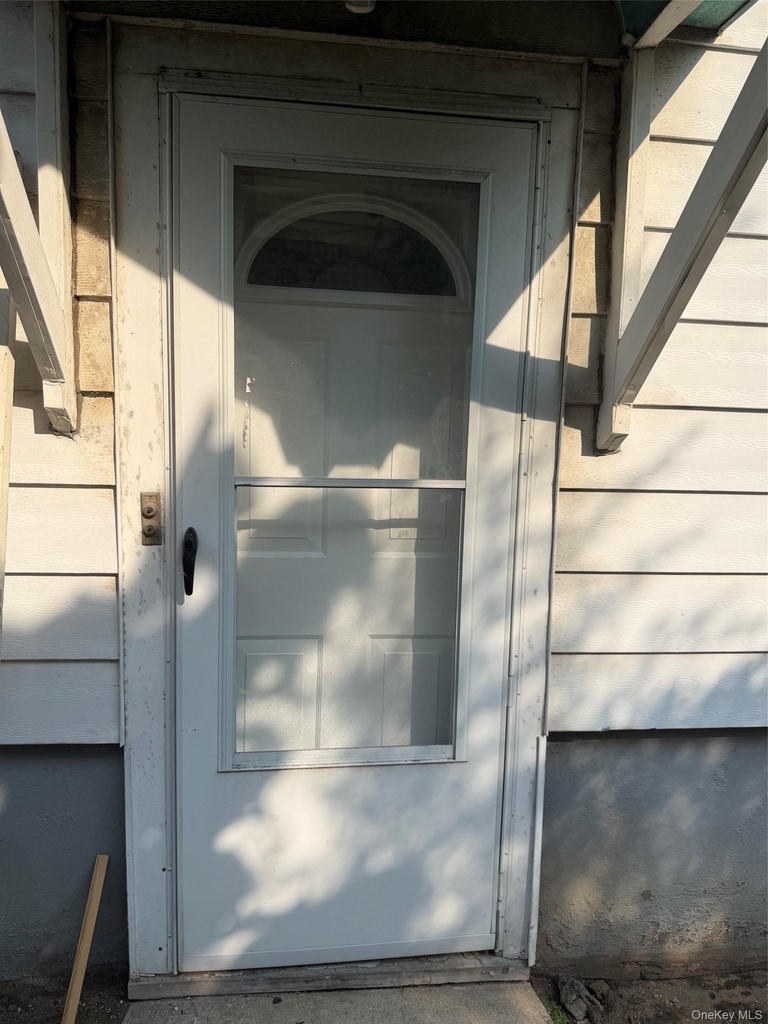 42 W Lincoln Avenue - Photo 1