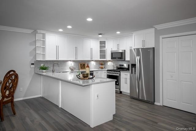 265 Village Green Drive - Photo 2