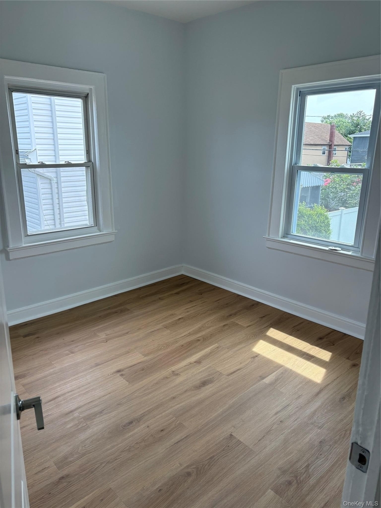 1006 Pennsylvania Ave Upper - Photo 6