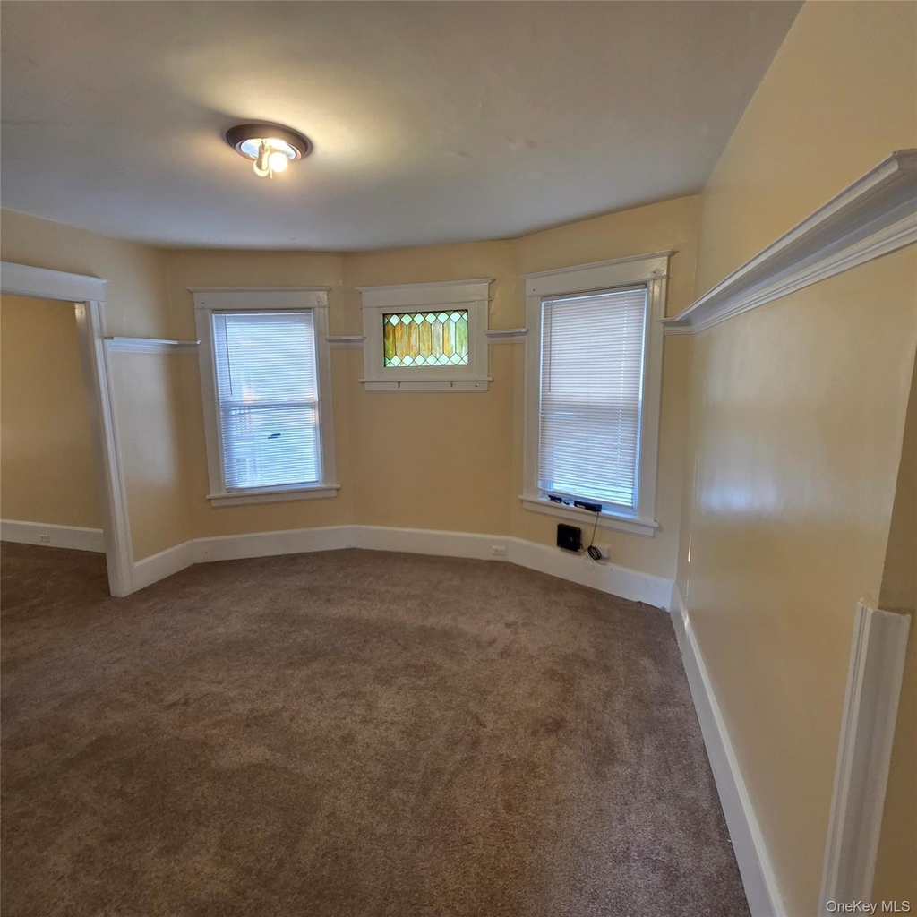 35 Manitou Avenue - Photo 7