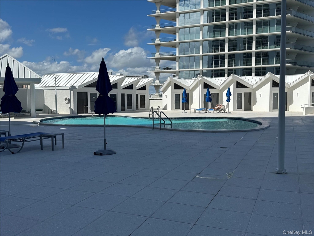 16711 Collins Avenue - Photo 12