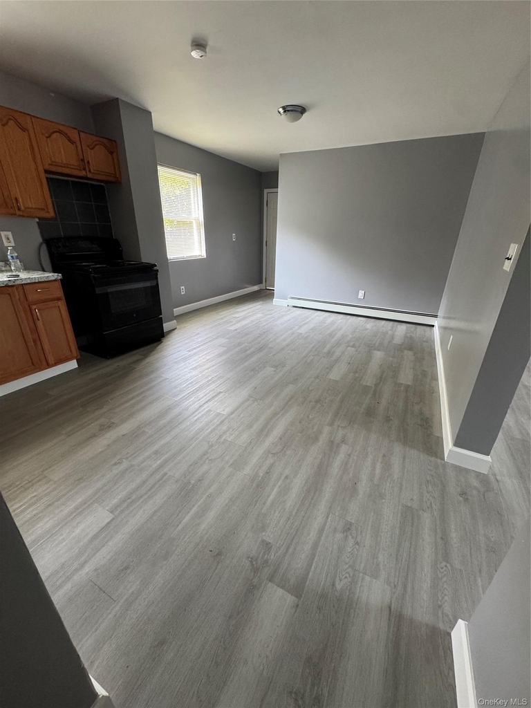 806 Bayview Avenue - Photo 10