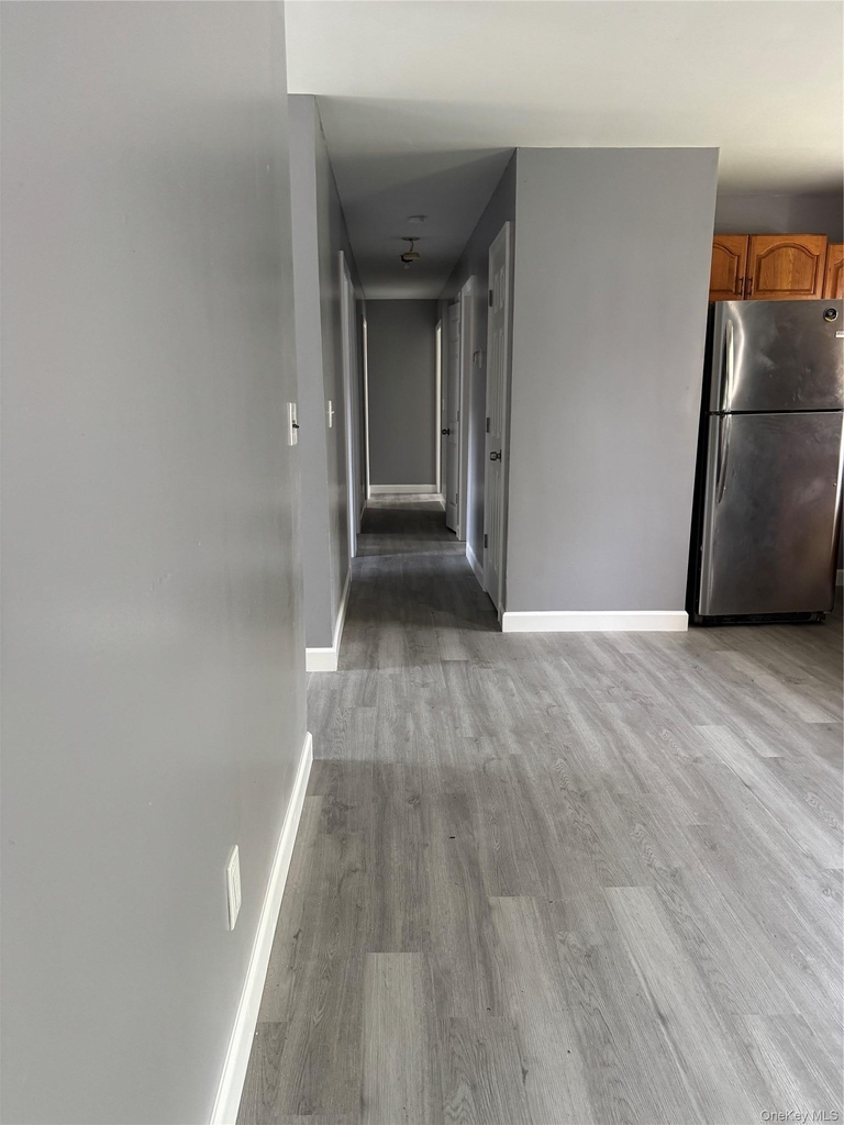 806 Bayview Avenue - Photo 6