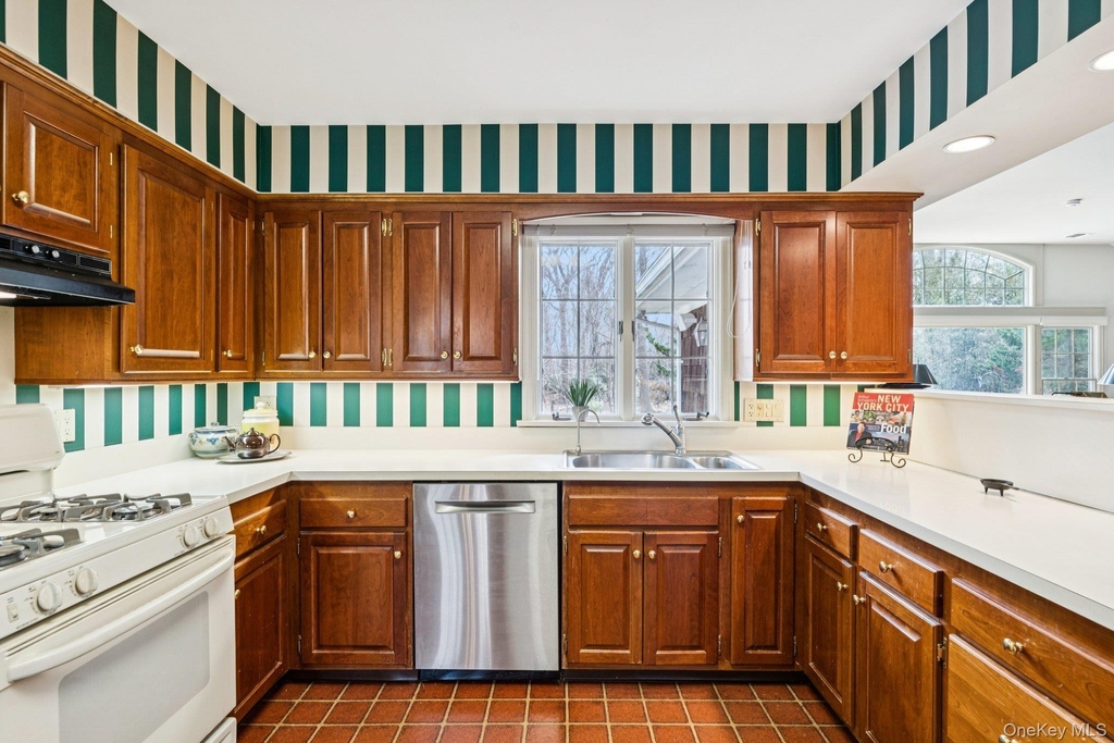 9 Cliff Road - Photo 16