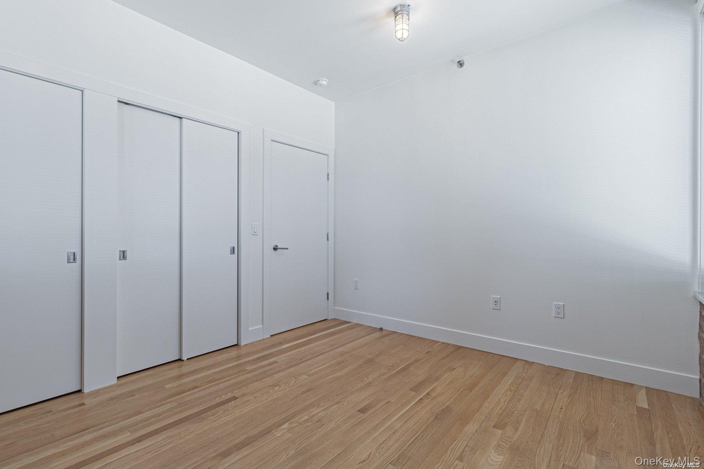 16 Willow Avenue - Photo 3