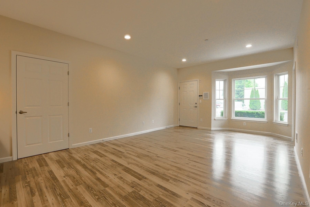 1 Grace Lane - Photo 3