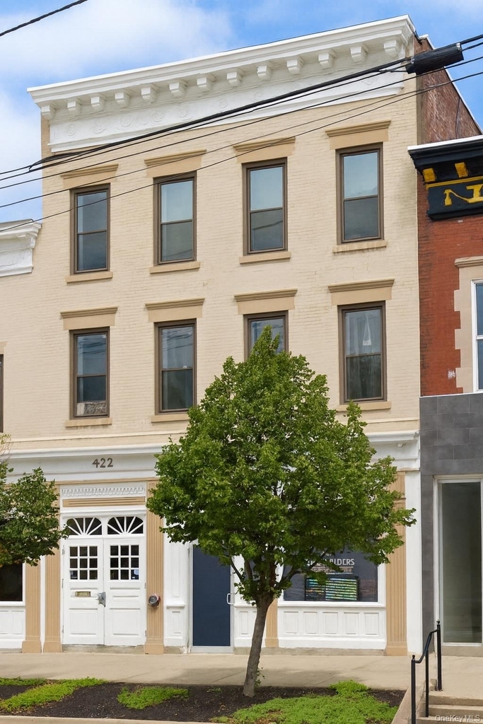 422 Broadway - Photo 8