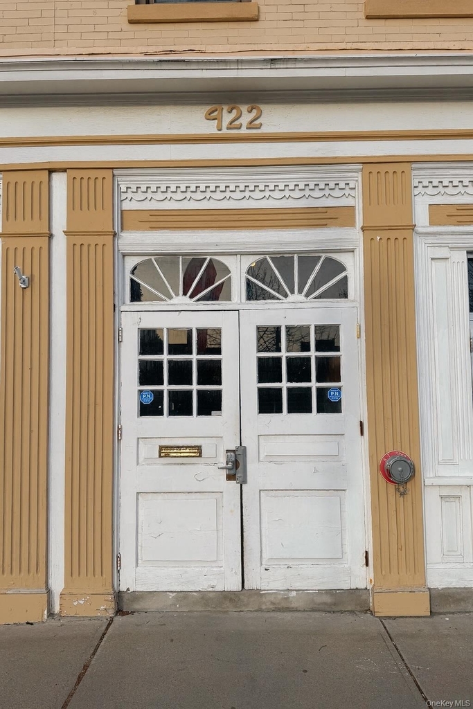 422 Broadway - Photo 7