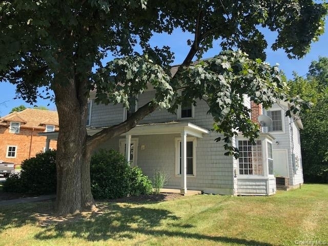 22 Washington Ave, 2nd - Photo 1