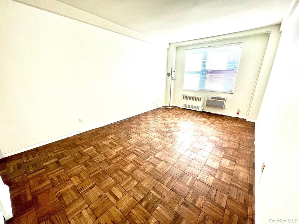 10 Lake Street - Photo 18