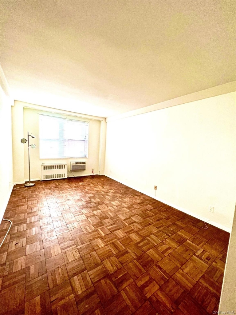 10 Lake Street - Photo 17