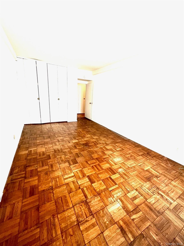 10 Lake Street - Photo 19