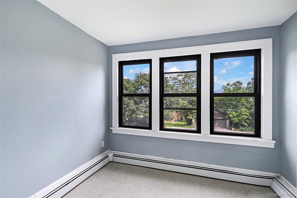 492 Liberty Street - Photo 18