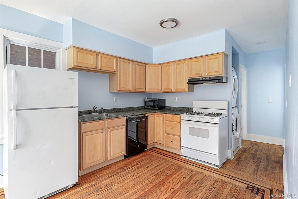 492 Liberty Street - Photo 25