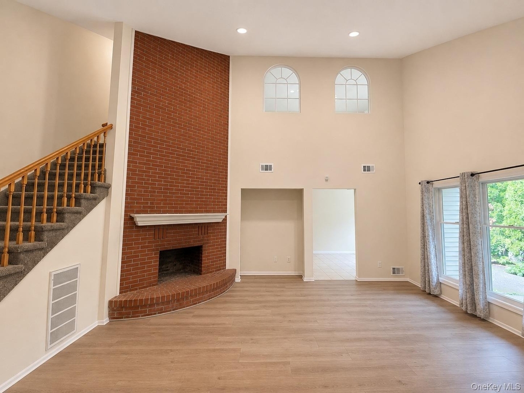 23 Weathervane Way - Photo 4
