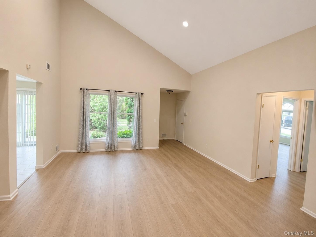 23 Weathervane Way - Photo 6