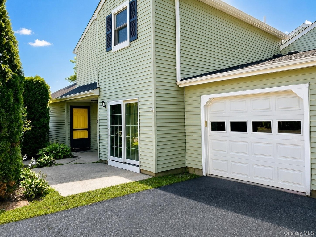 23 Weathervane Way - Photo 0
