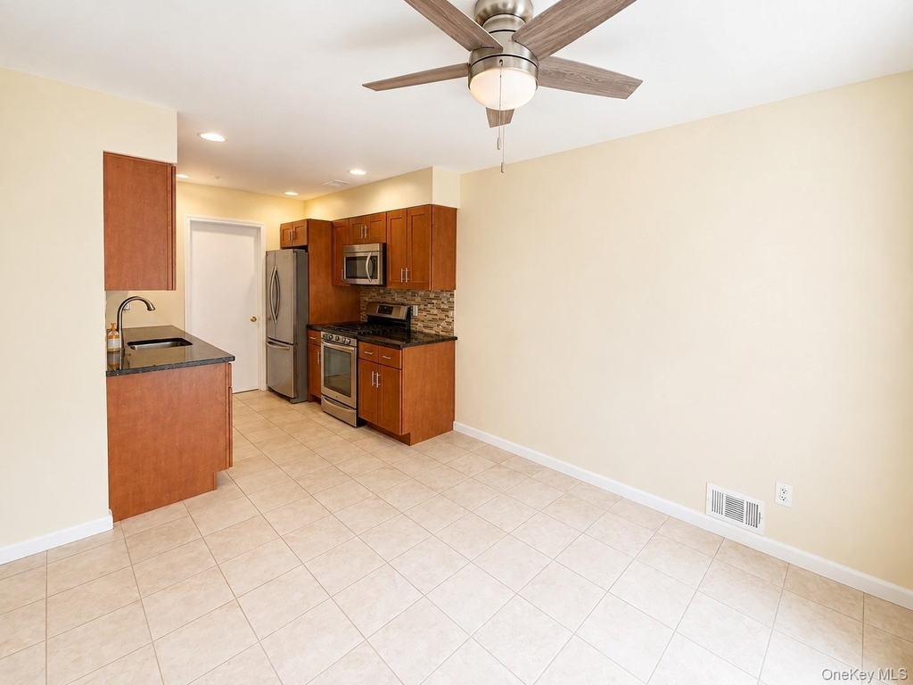 23 Weathervane Way - Photo 8