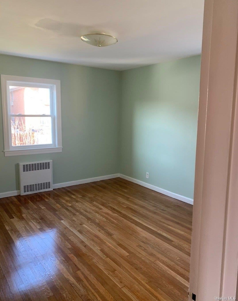 136-25 62nd Avenue - Photo 9