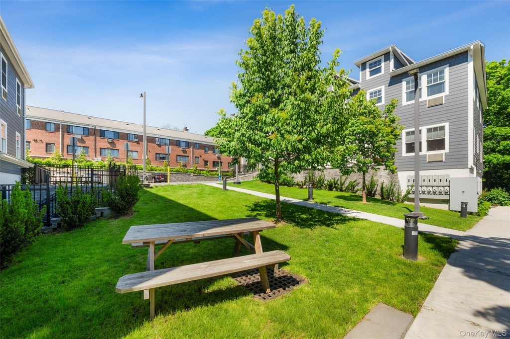 108 N Kensico Avenue - Photo 12