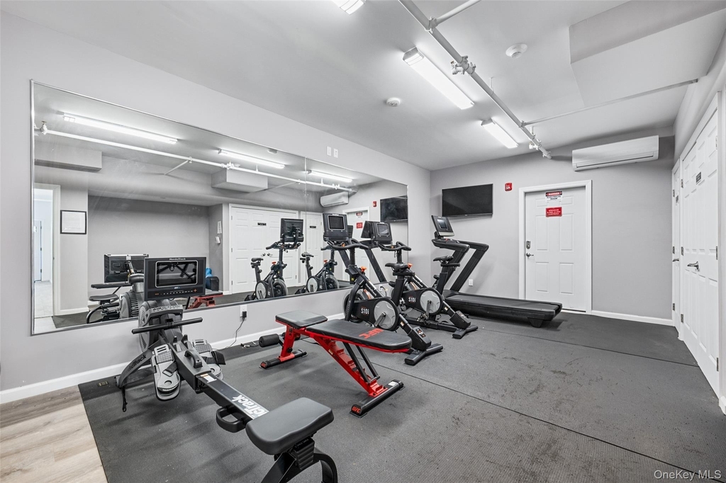 108 N Kensico Avenue - Photo 8