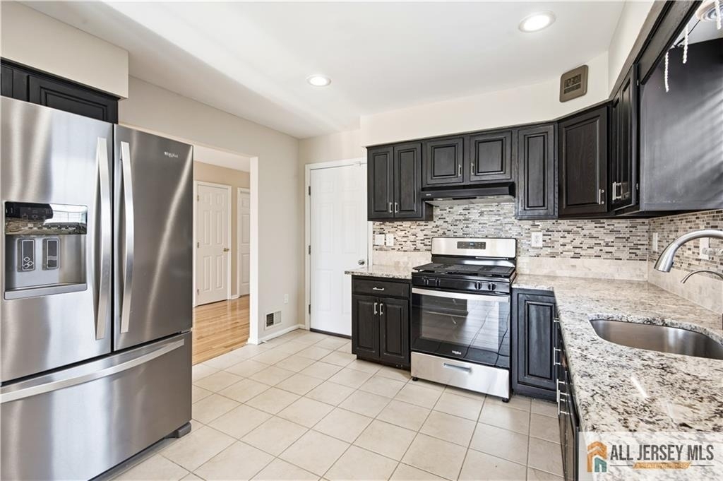 55 Parsler Place - Photo 4