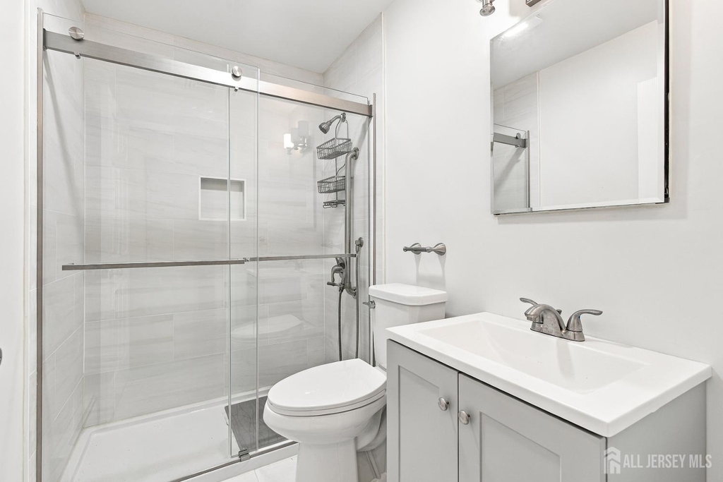 943 New Dover Road - Photo 13